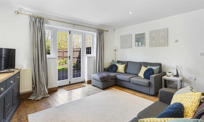 Quorn House | Charming Cottage in Quorn with optional HOT TUB package