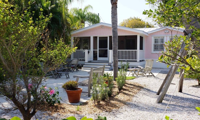 Boca Grande Cottage | Charming Cottage in the Historic Village in Boca Grande
