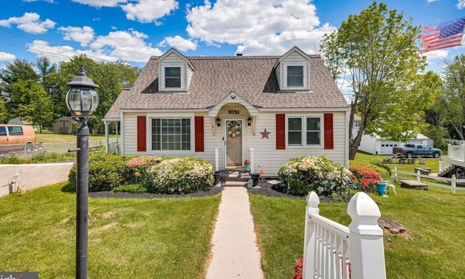 Ellicott City House | Charming Cottage in Central Location*Near BWI*
