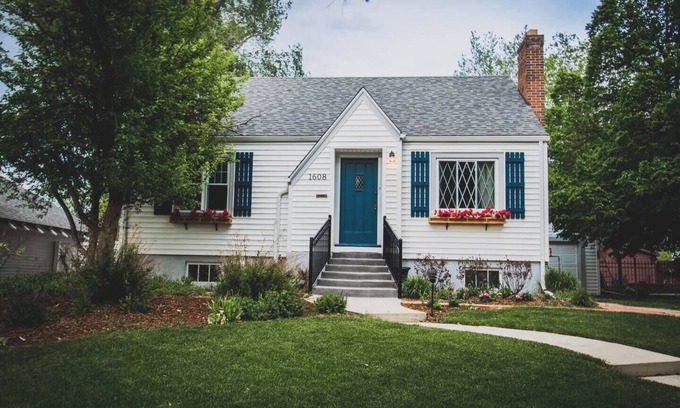 Greeley House | Charming Cottage