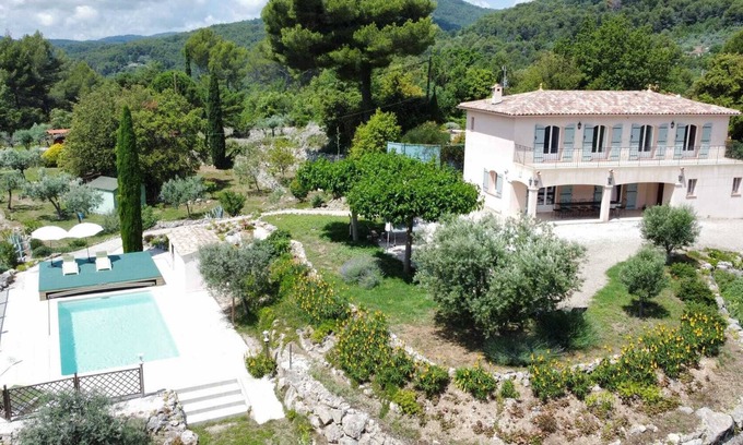 Callas Villa | Charming country house in Provence. Belvedere overlooking olive hill- Private pool