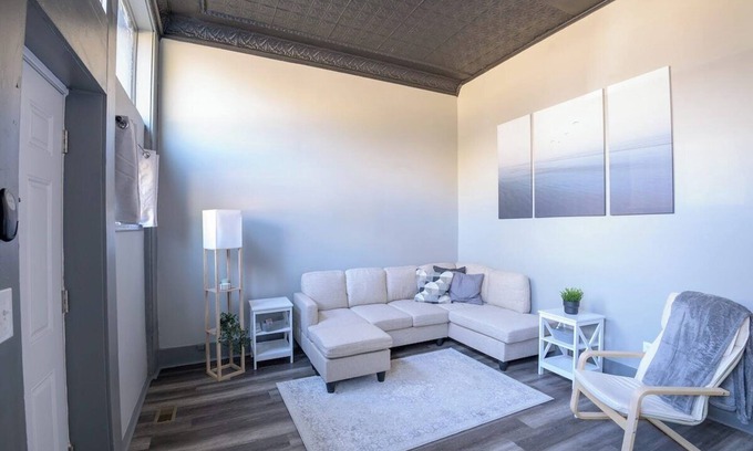Covington Apartment | Charming Covington Gem!