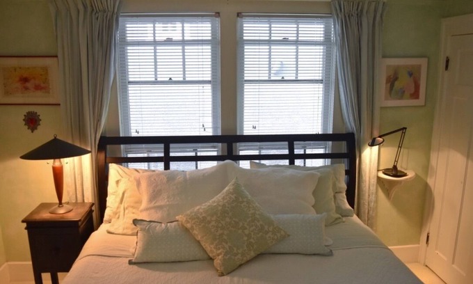 West Point Grey House | Charming & Cozy Character Home in Lovely Point Grey