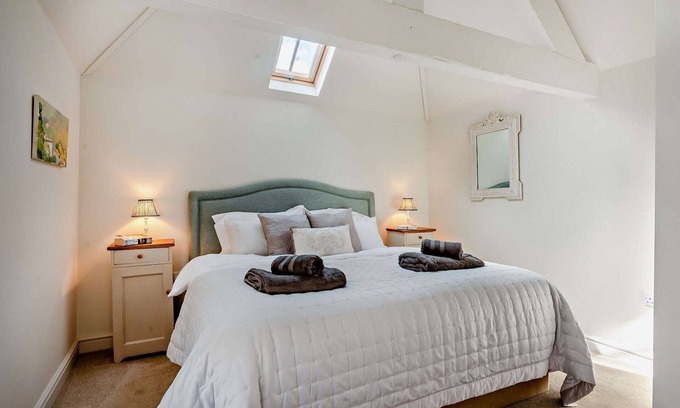 Chipping Norton Cottage | Charming dog friendly holiday home in the North Cotswolds - Lower Barn
