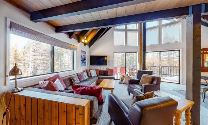 Serene Lakes House | Charming dog-friendly cabin with XC skiing & bike trails outside the door
