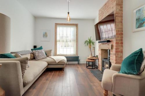 Exmouth House | Charming Dog Friendly Cottage in Devon