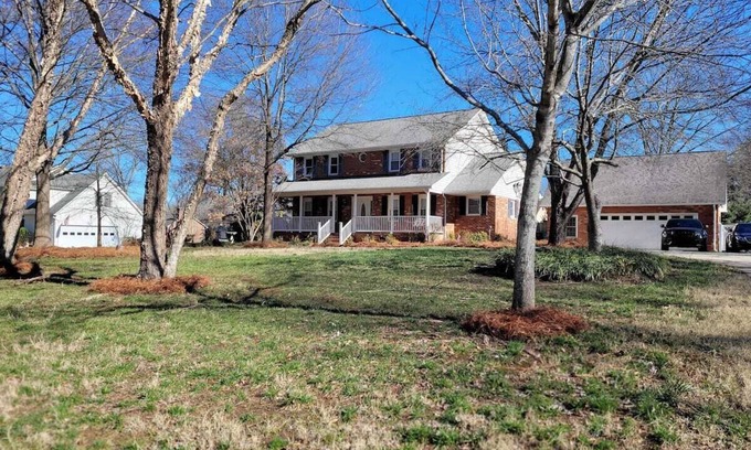 Harrisburg House | Charming Entire Harrisburg home with large yard.