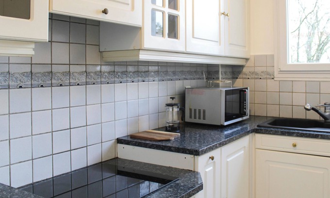 Le Pre-Saint-Gervais Apartment | Charming flat with balcony and garden