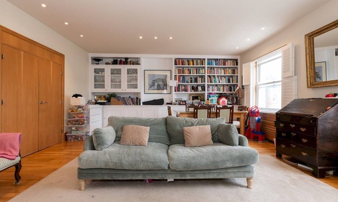 Belsize Apartment | Charming Family-Friendly 3Bedroom in Belsize Park | Pass the Keys