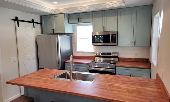 Auburn House | Charming Family Retreat Near Downtown Auburn