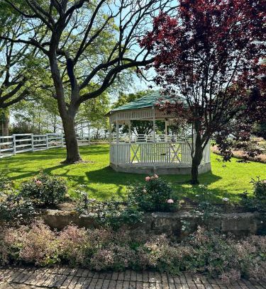 Grabouw House | Charming Farm Cottage, Relax Recharge