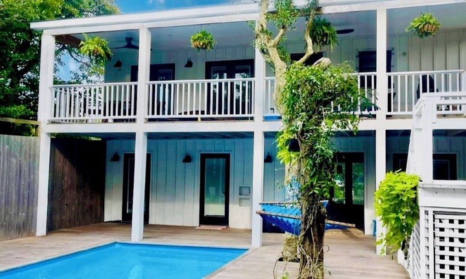 Fire Island Pines House | Charming Fire Island Pines 3-bedroom Treehouse