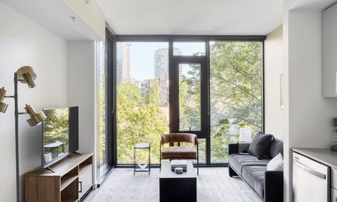 Downtown Seattle Apartment | Charming First Hill 1BR w/Gym & Coworking, by Blueground