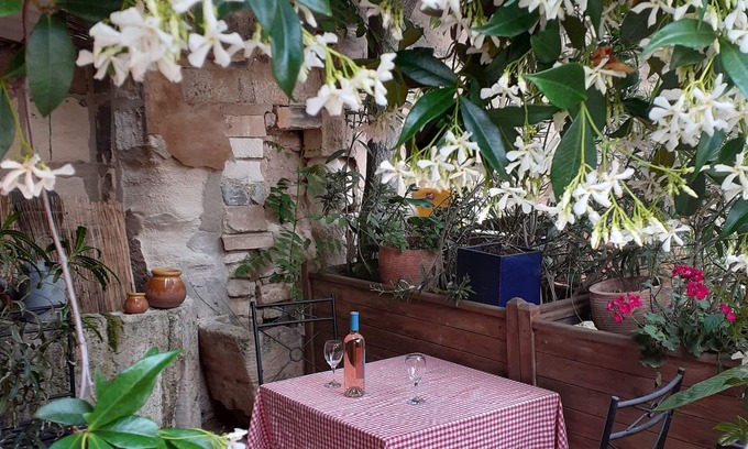 Maussane Apartment | Charming in the center of the village of Maussane Les Alpilles with patio