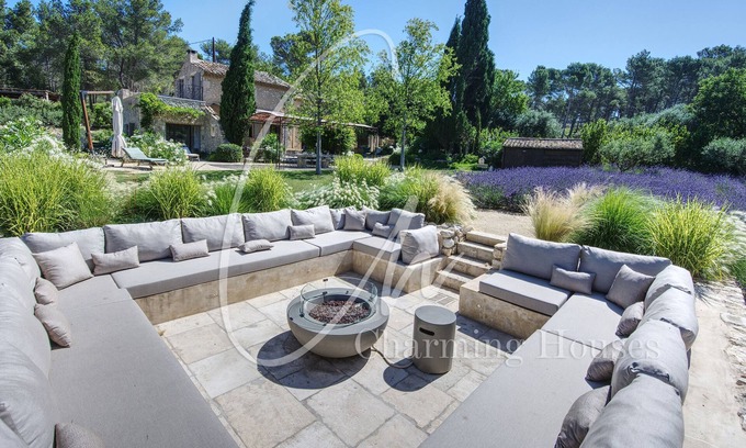 St.-Remy-de-Provence Ski Chalet | Charming Houses 1631