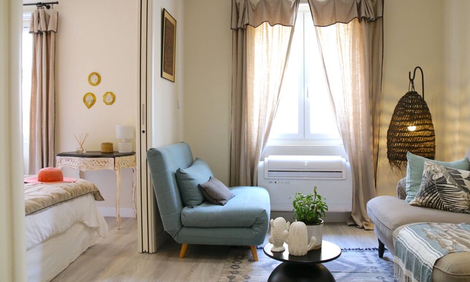 Old Town Apartment | Charming french style in Old Town, renovated, A/C