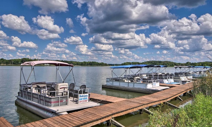 Lisbon Cottage | Charming Hanoverton Cottage on Guilford Lake!
