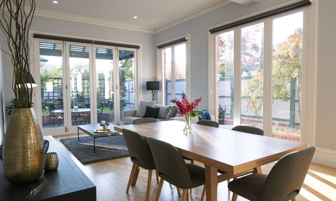 Ballarat House | Charming Historic Home With Modern Interior - In The Heart Of Ballarat