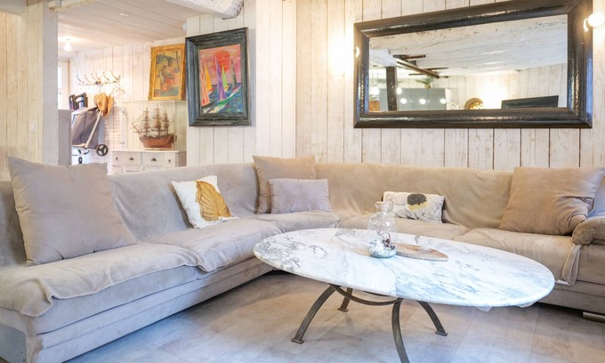 Bourgenay Ski Chalet | Charming house - city center - 8 people