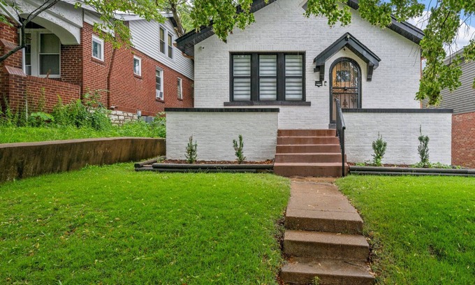 Tower Grove South House | Charming home in St. Louis/ABODEbucks