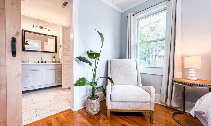 Wilmington House | Charming Home w/King Beds, Fire Pit+Table Tennis