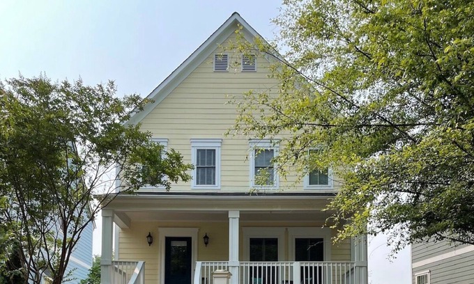 Fry's Spring House | Charming Home walking distance to UVA, Sunny, Spacious, Private Yard