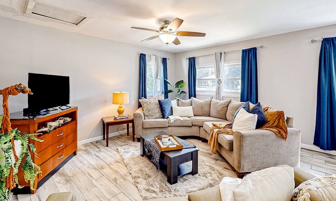Myrtle Grove House | Charming home with firepit, office space, washer/dryer, & streaming