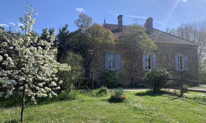 Cours-de-Pile House | Charming house "La Clef des Champs", comfort, calm and charm of the countryside