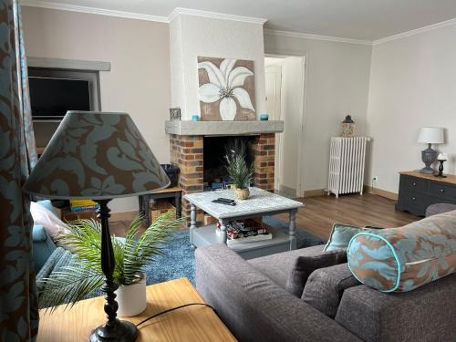 Muides-sur-Loire Apartment | Charming house near Chambord, Blois, Beauval