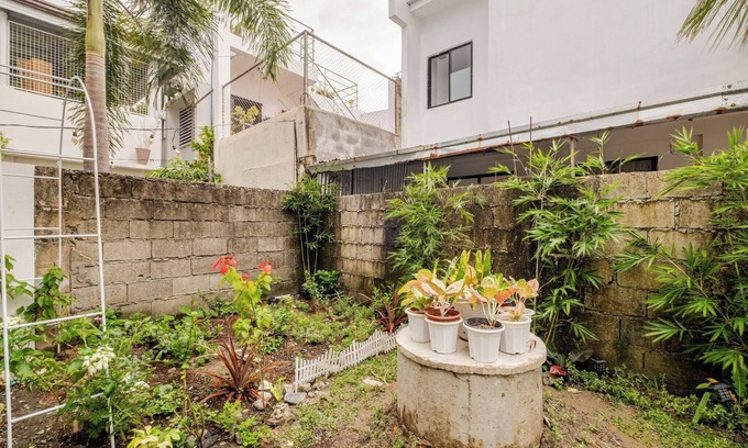Mandurriao House | Charming Iloilo City House With Garden View