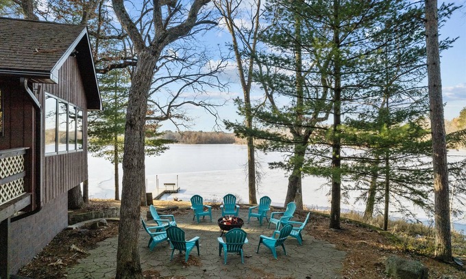 Wautoma House | Charming Lakeside Escape on Peaceful Nature Lake