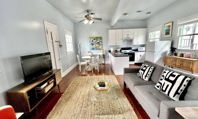 Bywater Apartment | Charming Marigny Flat w/Private Courtyard & Balcony, 1 bed/1bath