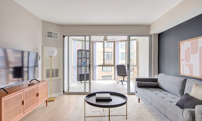 Chinatown Apartment | Charming Mount Vernon 1BR w/Gym, Pool, nr. Georgetown Law, by Blueground