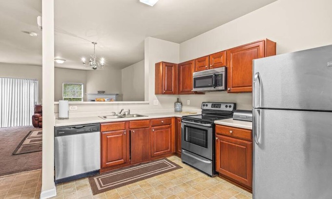 Atlanta Apartment | Charming MultiLevel 4 bedroom Townhouse