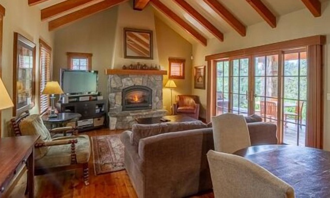 Tamarack Resort Cottage | Charming Pet Friendly Cottage With Poma Lift Access | Private Hot Tub | Stunning Wood Interior