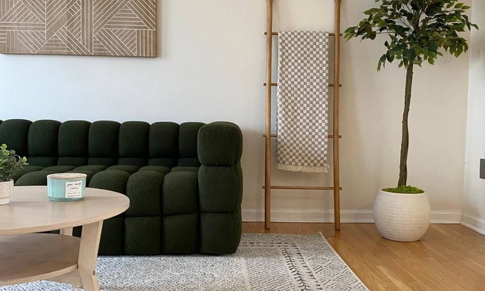 Olde Richmond House | Charming Philadelphia Retreat 3BR Townhome, WiFi, AC & Private Garage Parking!
