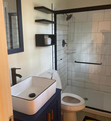 Conyers House | Charming ranch newly renovated