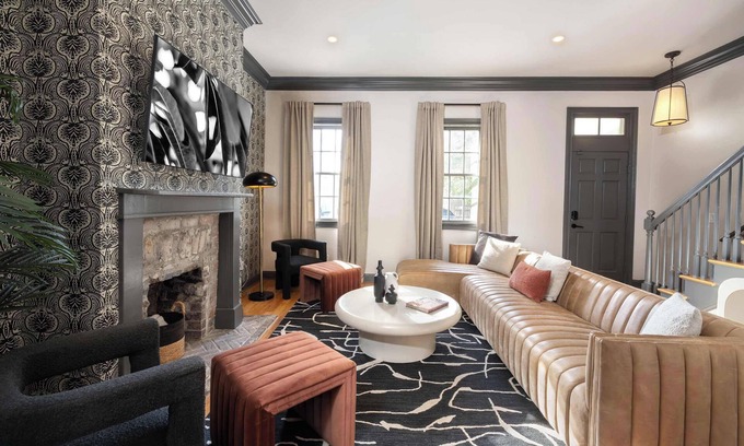 Old West Broad Neighborhood House | Charming Renovation | Free Parking