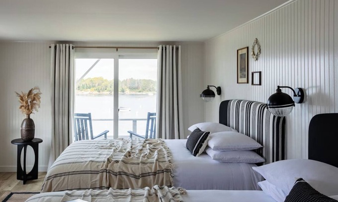 Ocean Point Hotel | Charming Room with Ocean Views | Close to Hiking and Paddling Adventures