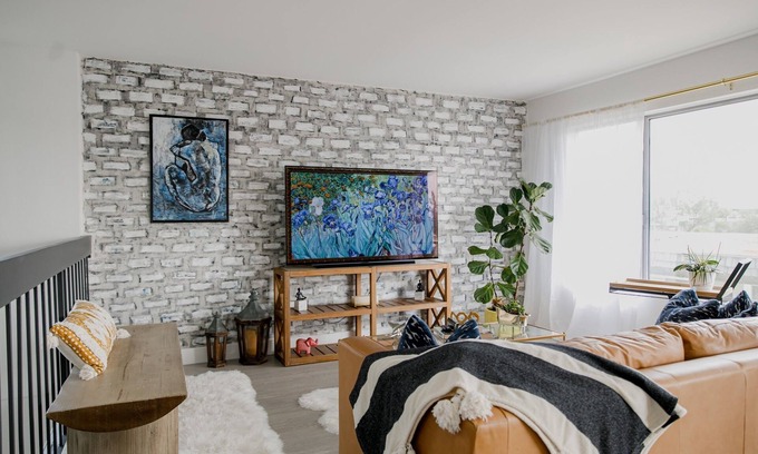 Laguna Hills House | Charming, Simple, and Cozy townhouse