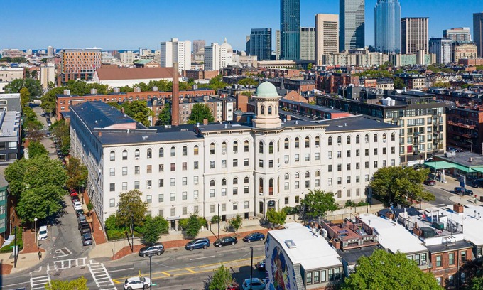 South End Apartment | Charming South End Studio w/ Building W/D, nr Dining, by Blueground