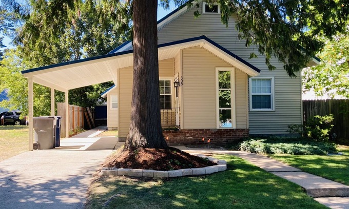 Sandpoint House | Charming South Sandpoint Family Vacation Rental