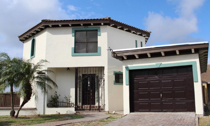 Brownsville House | Charming Spanish Home in the Heart of Brownsville