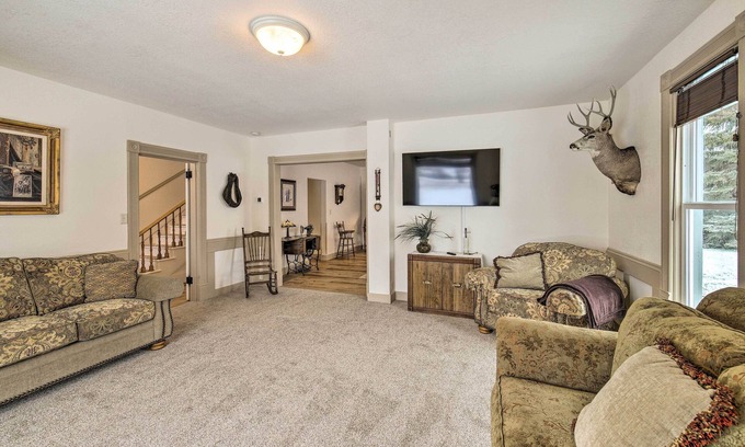 Stevensville House | Charming Stevensville Home w/Open Yard!