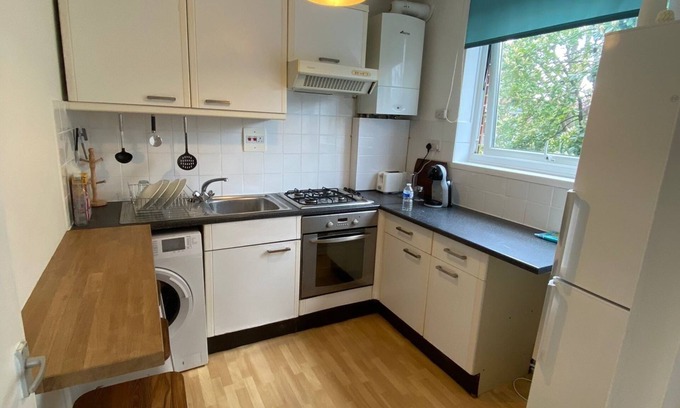 North Richmond Apartment | Charming Studio Flats Amazing Location