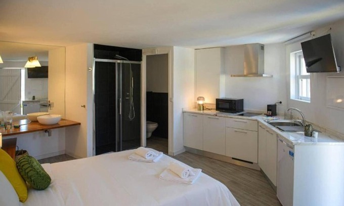 Amarante House | Charming Studio House in Amarante