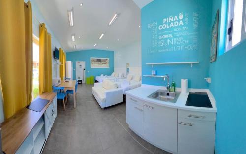 Gold Coast Apartment | Charming Studio Sleeps 4 in Esmeralda Noord