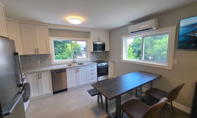 Orillia Apartment | Charming Sun Filled Custom Getaway