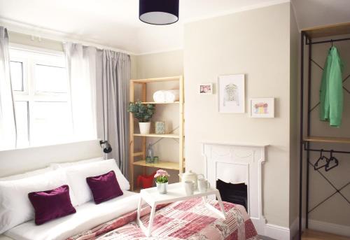 Southampton House | Charming Three Bed Home Near City Centre and Hospital