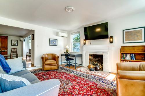 Trappe House | Charming Victorian Farmhouse on Historic Main St
